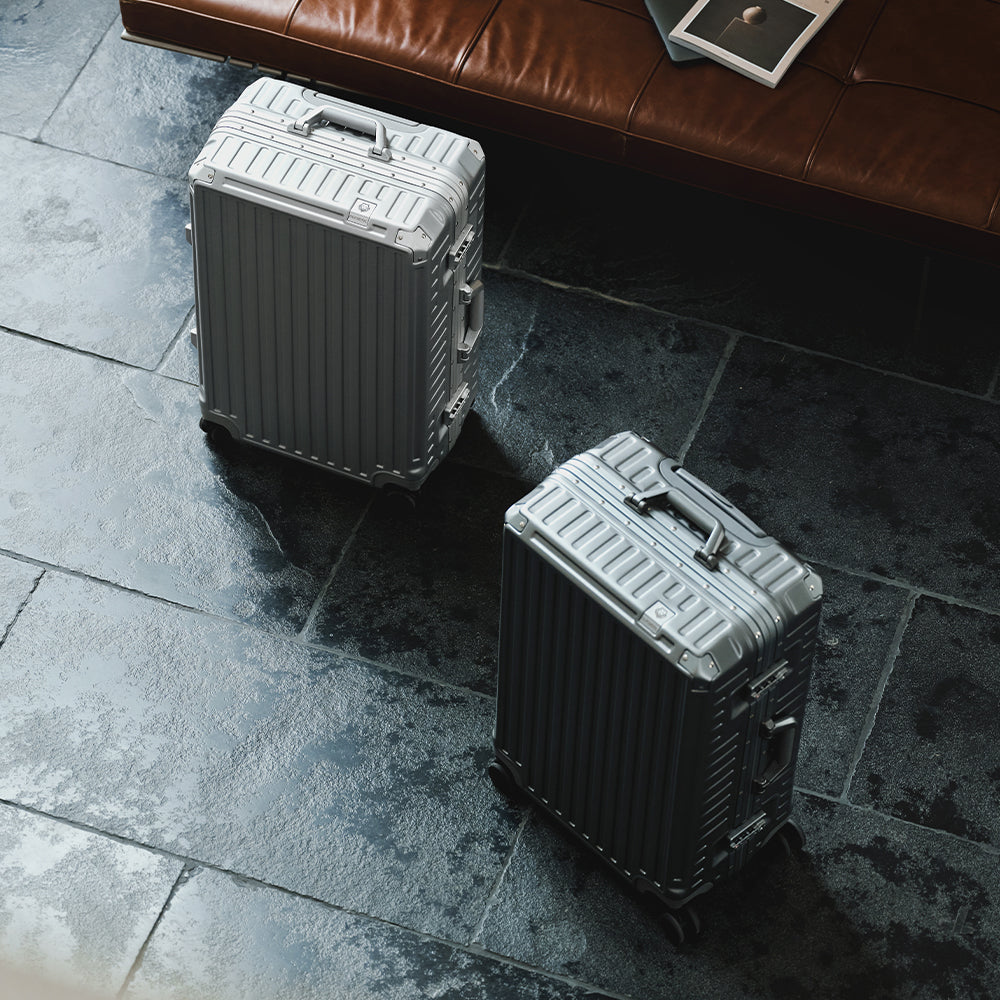 Aluminum suitcase - Silver