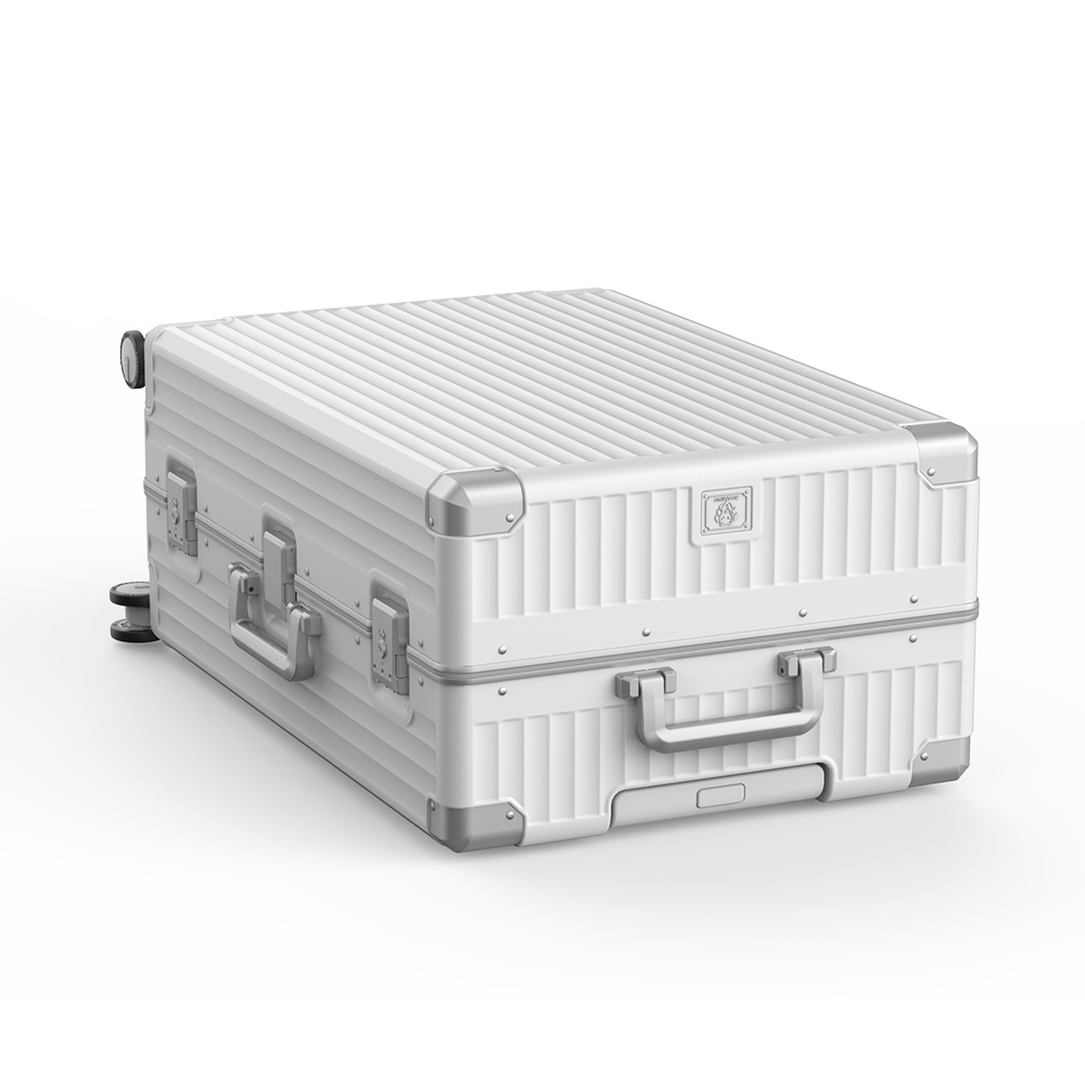 Roaming Aluminum Frame zipperless luggage white